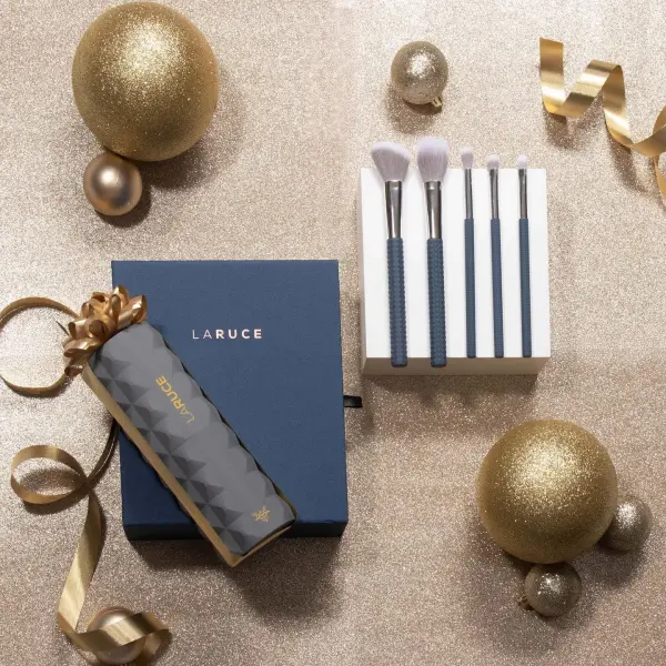 Laruce Christine Rennie Makeup Brush With Storage Cup