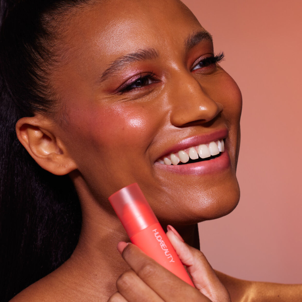 Huda Beauty Cheeky Tint Blush Stick-Coral Cutie