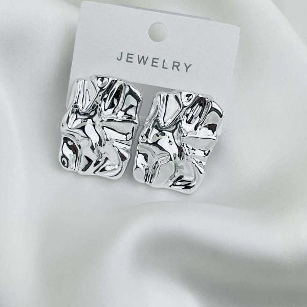 Effortless Shine: Simple Silver Earrings