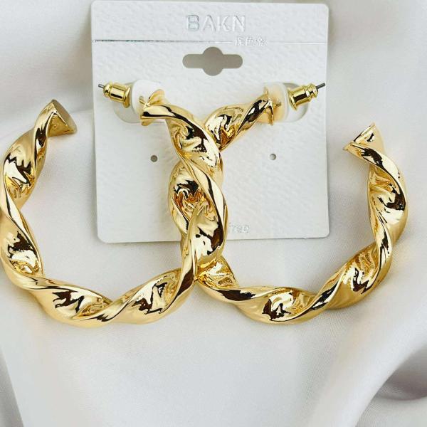 Timeless Grace: Gold Ring Earrings for Her