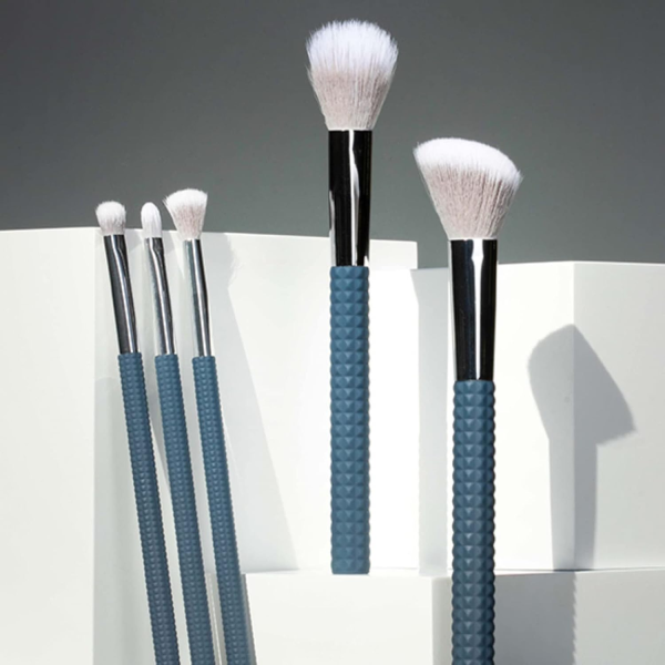 Laruce Christine Rennie Makeup Brush With Storage Cup