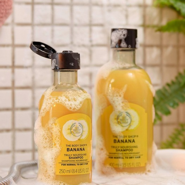 The Body Shop Banana Truly Nourishing Shampoo-250ml