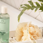 The Body Shop Bath Lily-Cream