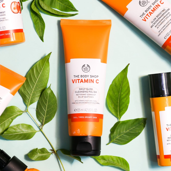 The Body Shop Vitamin C Daily Glow Cleansing Polish-125ml