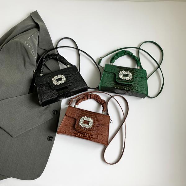 This year's popular all-match small square bag autumn style simple and fashionable crossbody bag bright diamond handbag shoulder bag exquisite