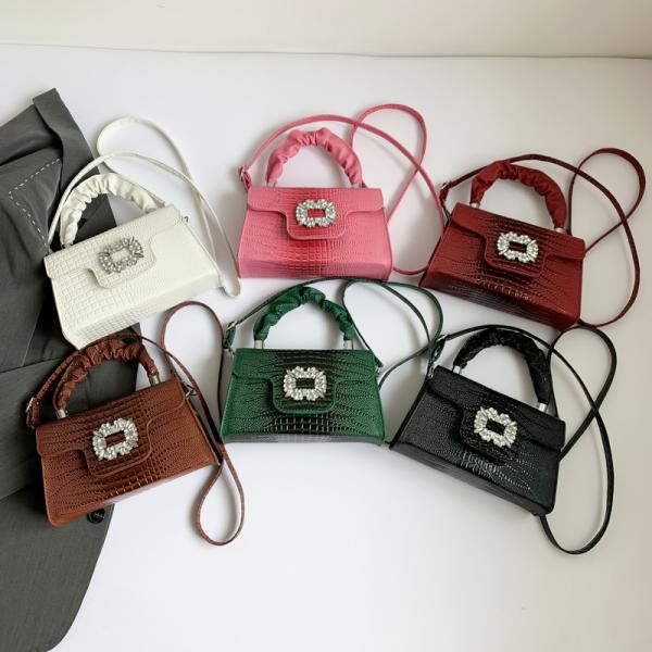This year's popular all-match small square bag autumn style simple and fashionable crossbody bag bright diamond handbag shoulder bag exquisite