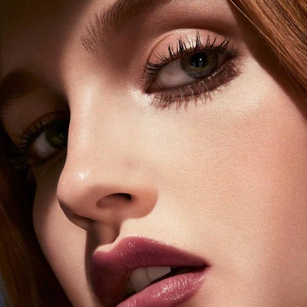 Fenty Beauty Sheer Shiny Lipstick-Vamps Who Brunch 10