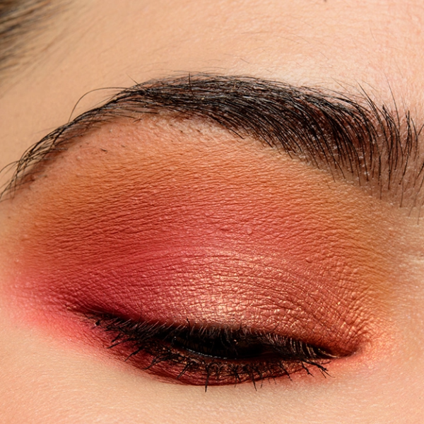 Huda Beauty Coral Obsessions Eyeshadow Palette