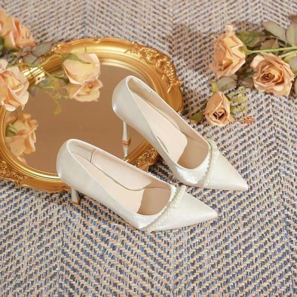 Elegant Off-White Korean High Heels