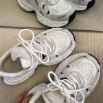 K5 White Sneakers - Effortless Everyday Comfort