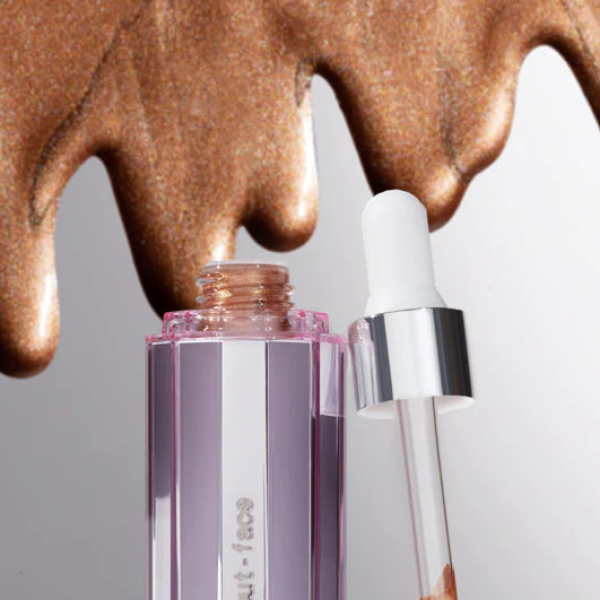 About Face Light Lock Highlight Fluid-Sunstruck