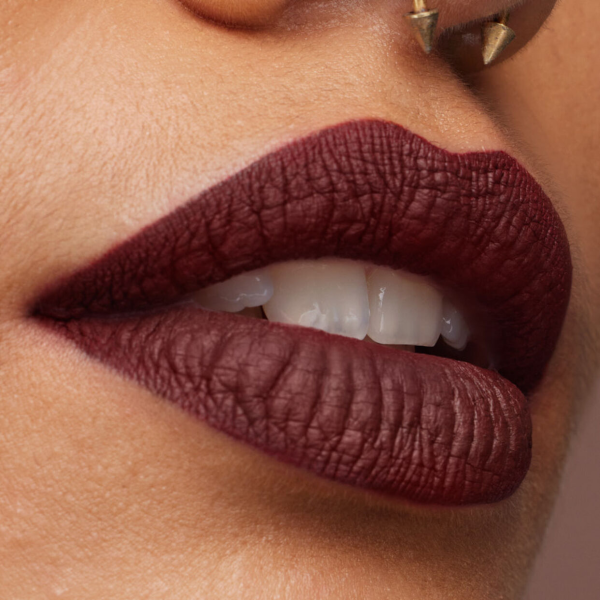 Huda Beauty Liquid Matte Lipstick-Drama Mama