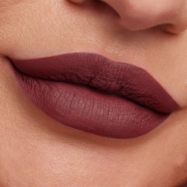 Huda Beauty Liquid Matte Lipstick-First Class