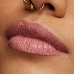 Huda Beauty Liquid Matte Lipstick-Wifey