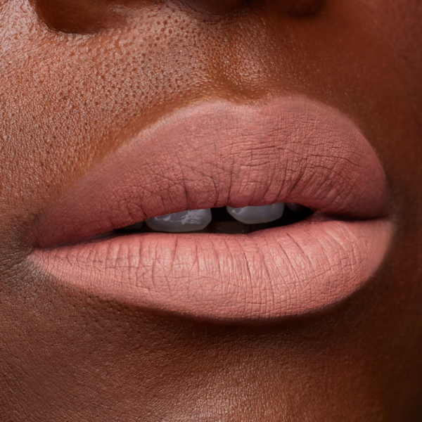 Huda Beauty Liquid Matte Lipstick-Wifey