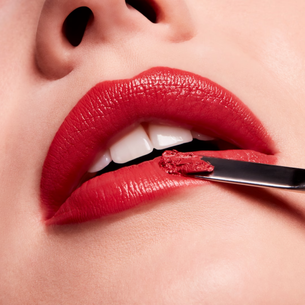 Mac Amplified Creme Lipstick- Just Curious