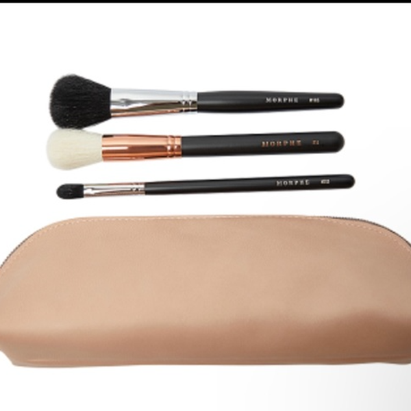 Morphe 3-Piece Brush Set and Bag