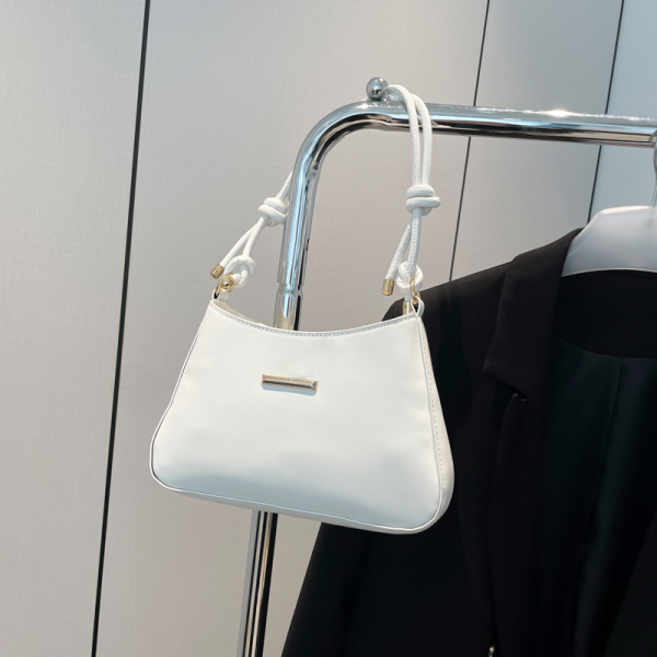 French Niche Simple Underarm Crossbody Bag