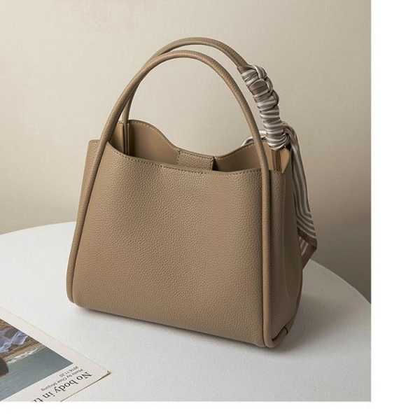 Elegant Mom Style Vegetable Basket Bucket Bag