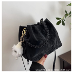 High-End Pink Niche Bucket Crossbody Bag