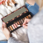 Urban Decay Naked Reloaded Eyeshadow Palette